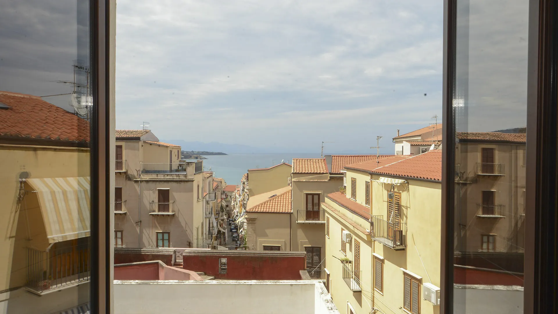 Casa Carmine Cefalu Rentopolis İtalya