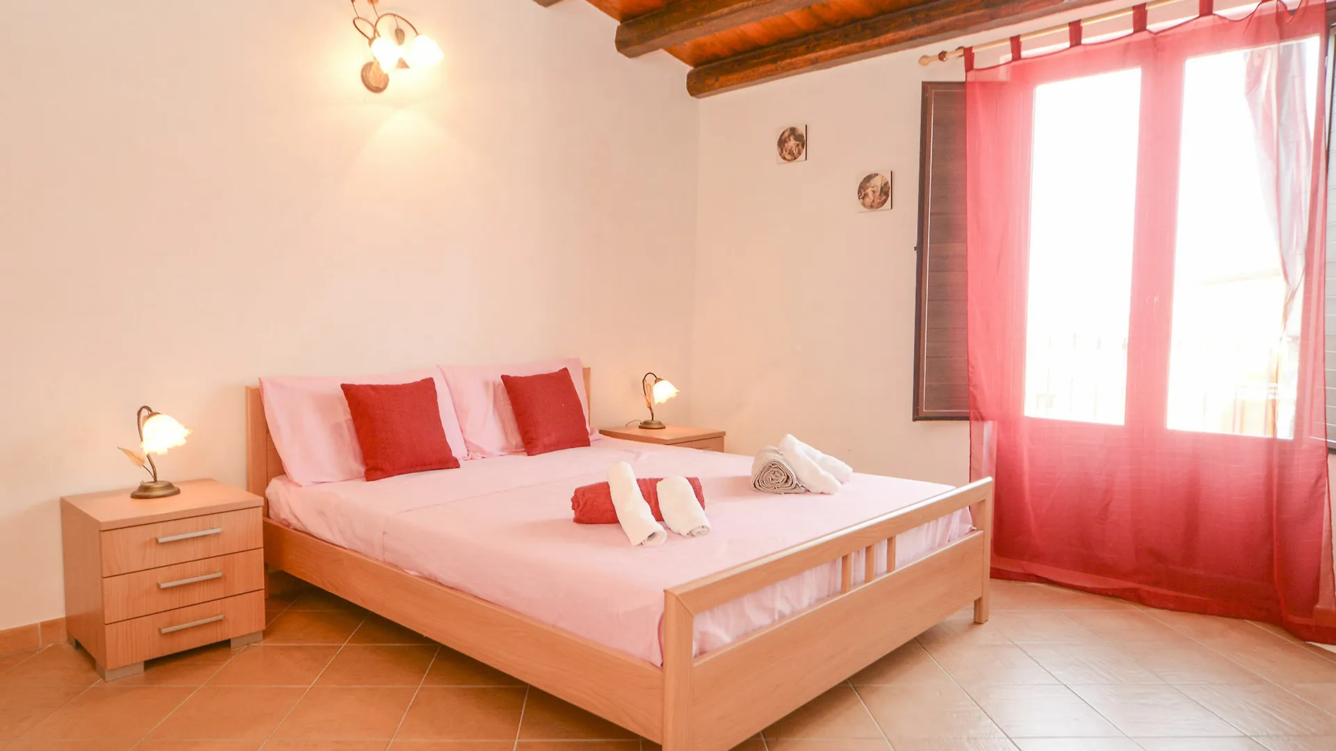 Casa Carmine Cefalu Rentopolis 0*,  İtalya
